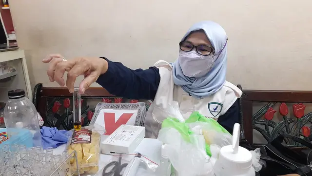 Manisan Berbahan Formalin dan Boraks Ditemukan di Pusat Retail di Palembang