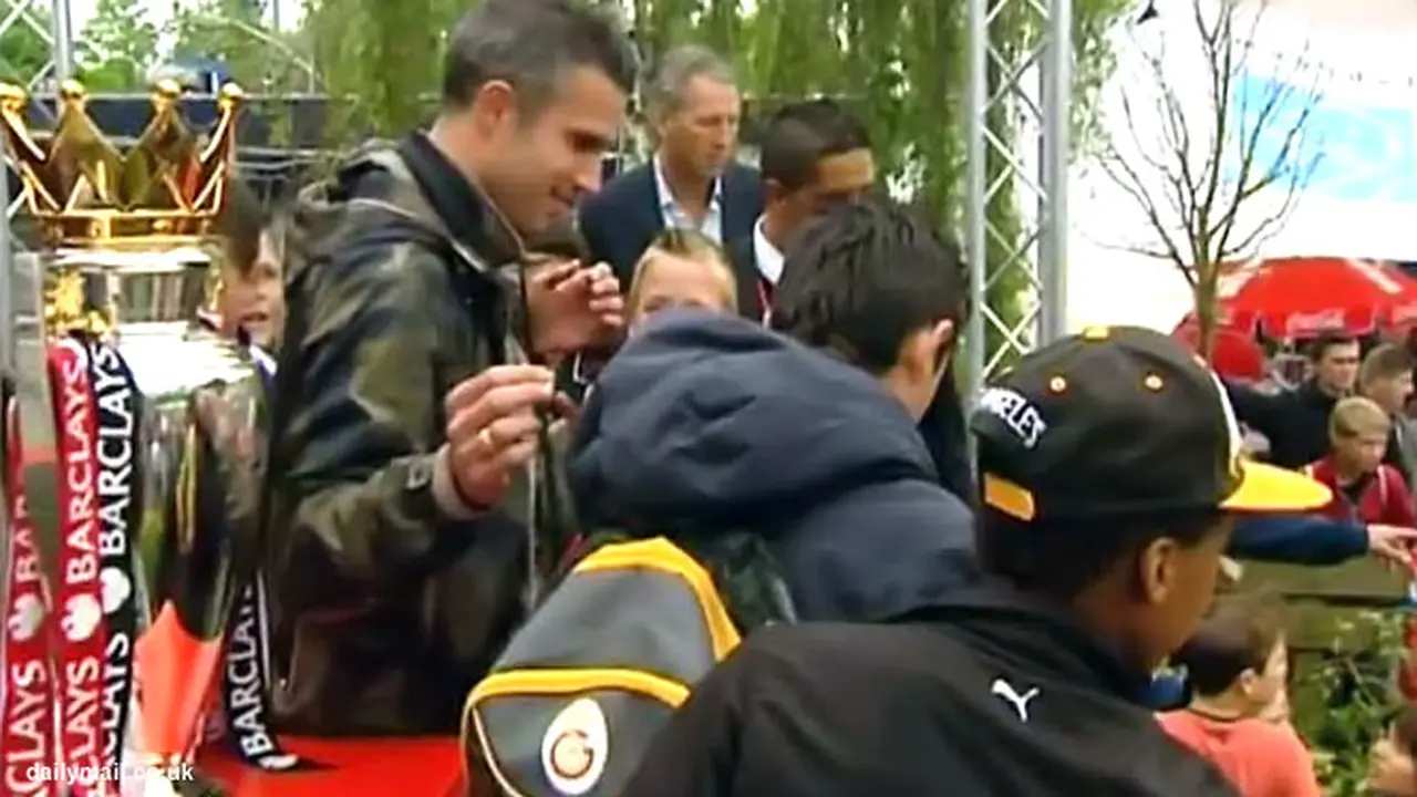 van-persie-130528c.jpg