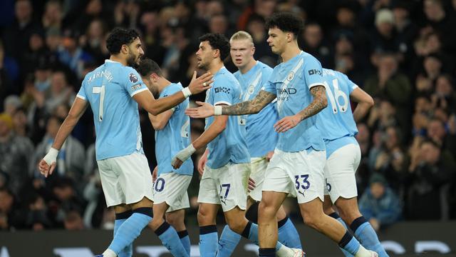 Skuad Manchester City merayakan gol Nico O'Reilly ke gawang Newcastle di pekan ke-27 Liga Inggris 2025/2026 di Etihad Stadium, Minggu (22/02/2026) dini hari WIB.