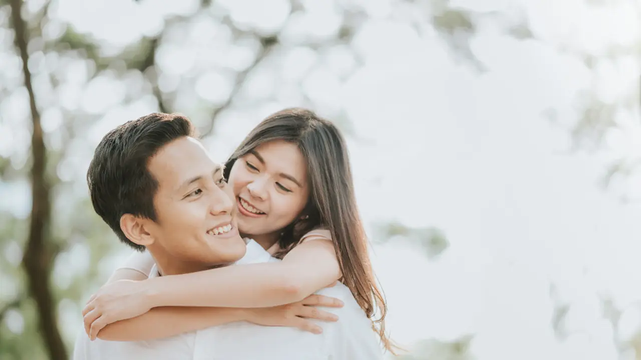 Sederhana namun Berkesan, Buktikan Rasa Sayang Kamu Kepada Sang Pacar dengan Beri 3 Hadiah Ini