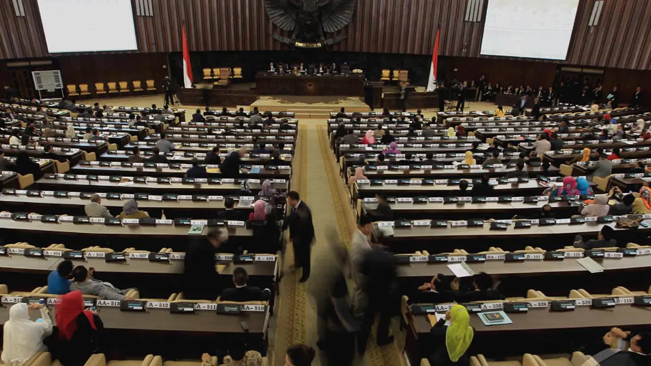 Lebih dari Separuh Anggota MPR Mangkir Rapat Paripurna