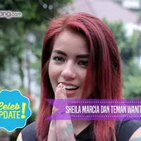 Sheila Marcia dan Melodya Vanesha mengalami kecelakaan mobil.