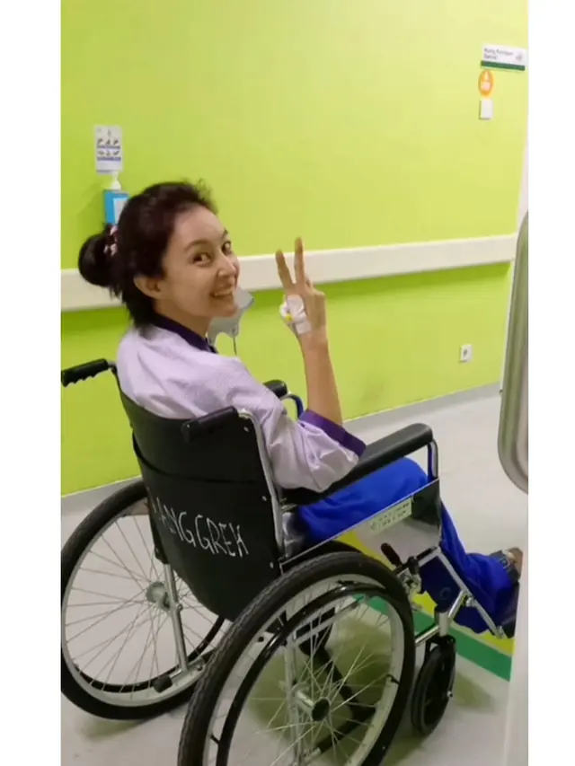 6 Potret Kondisi Putri Patricia Pasca Operasi Karena Sakit, Sebut Ada Benjolan