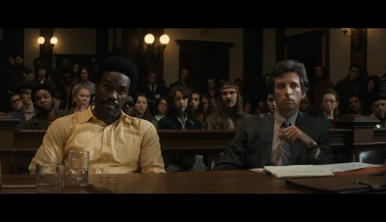 <p>&nbsp;Yahya Abdul-Mateen II sebagai Bobby Seale di&nbsp;The Trial of the Chicago 7 (2020)</p>