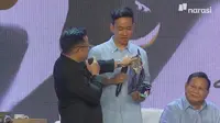 Cak Imin Kasih Kaus ke Gibran: Hidup Tak Semudah yang Kamu Kira