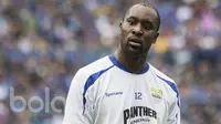 Carlton Cole Berkeras Tetap di Persib