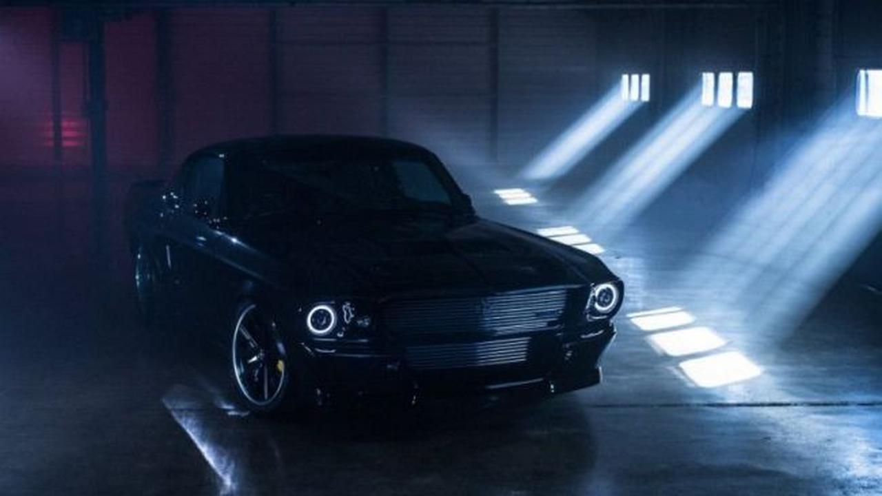 Ford Mustang Charge, Hasil Modifikasi dari Motuba 1960-an
