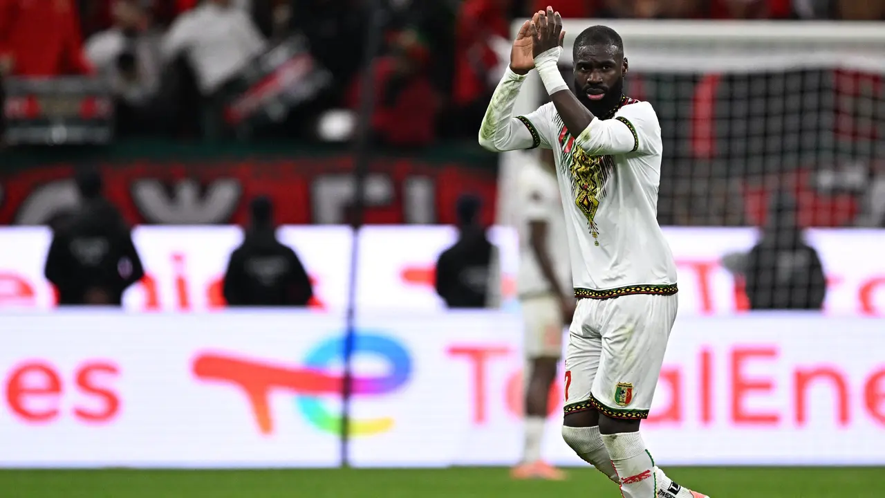 Manchester United incar Lassine Sinayoko