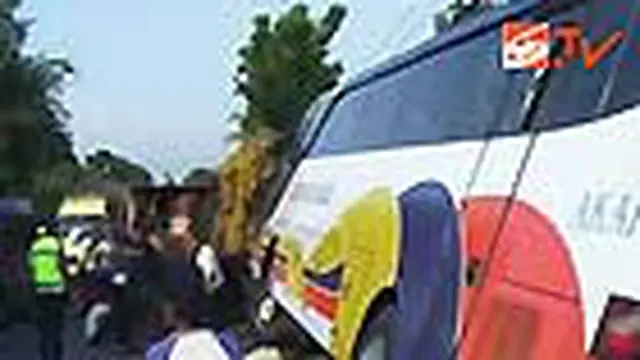 Bus Tabrak Ojek, Dua Orang Tewas