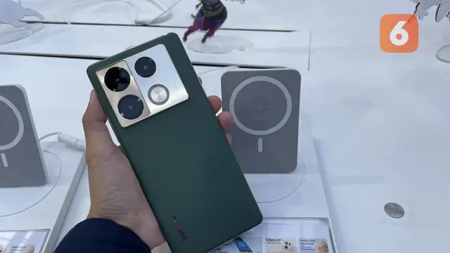 Infinix Note 40 Pro dengan dukungan pengisian daya nirkabel berbasis magnet