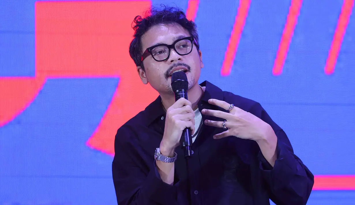 Chief Marketing Officer Vidio, Teguh Wicaksono mengungkap, pada Rabu (15/10/2025), bahwa olahraga itu soal kebersamaan. Itu yang mau kita bawa melalui Vidio Sports Festival. (Bola.com/M Iqbal Ichsan)