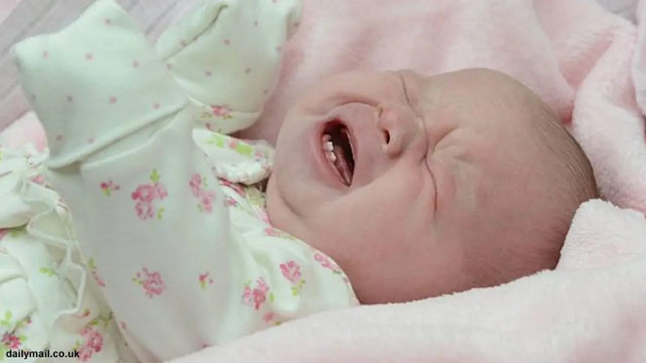 bayi-bergigi-130920b.jpg