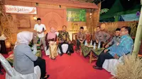 Wali Kota Probolinggo Habib Hadi Zainal Abidin memberikan arahan kepada pelaku UMKM tentang bahaya pinjol ilegal (Istimewa)
