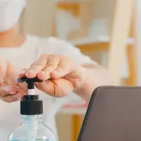 ilustrasi isolasi mandiri (sumber: freepik)