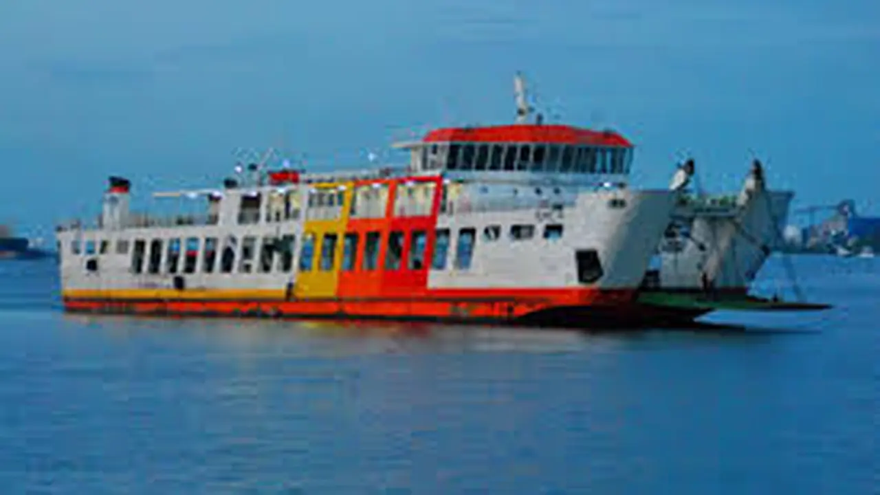 KMP Munic I dari Pelabuhan Lebar diperbantukan di Lintasan Pelabuhan Ketapang- Gilimanuk (Istimewa)