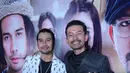 Tak hanya berperan sebagai pemain, Chicco dan Rio juga menjadi produser di film Filosofi Kopi 2: Ben & Jodi, bekerja sama dengan Angga Dwimas Sasongko. Hal ini juga sudah mereka lakukan di Filosofi Kopi pertama dan Bukaan 8. (Adrian Putra/Bintang.com)