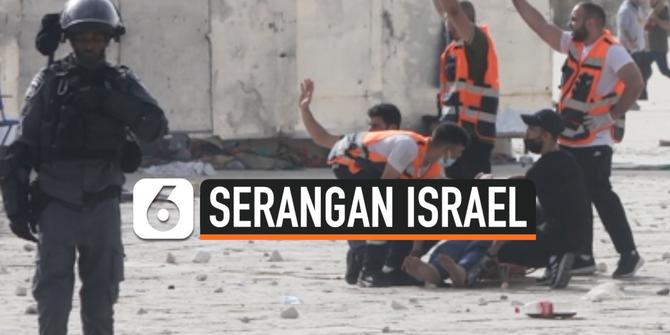 VIDEO: Polisi Israel Lempar Granat ke Area Al-Aqsa