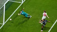 Juventus Sodorkan Tawaran untuk Emiliano Martinez, Aston Villa Belum Mau Melepas