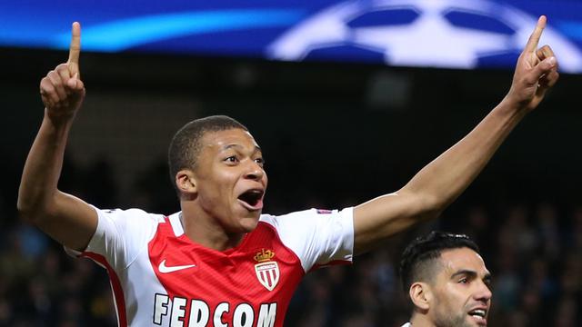 Kylian Mbappe, AS Monaco