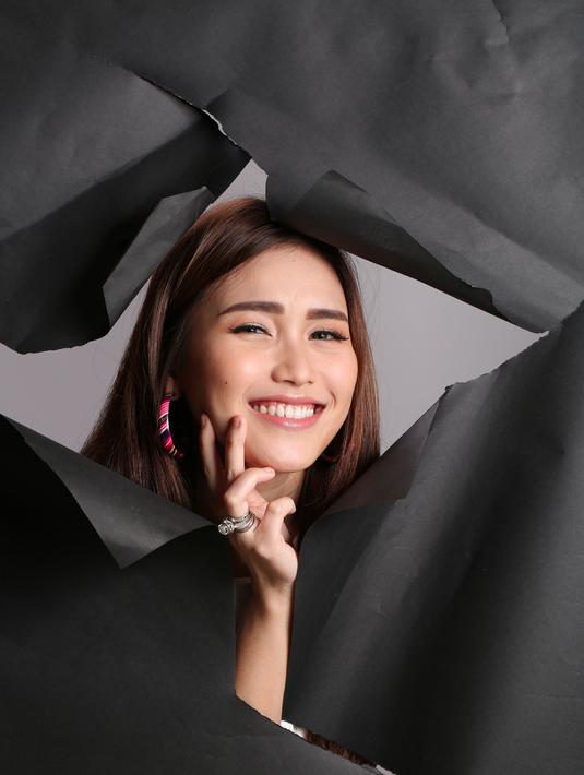 Ayu Ting Ting Jawab Kabar Nikah Siri dengan Raffi Ahmad 