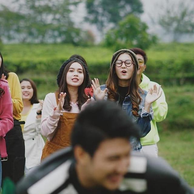 Main Sinetron Bareng, Ini 6 Potret Kebersamaan Zoe Jackson dan Bella Nurmala