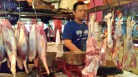 Pedagang daging kambing di  Pasar Grogol, Jakarta Barat. (Foto: Fiki Ariyanti/Liputan6.com)