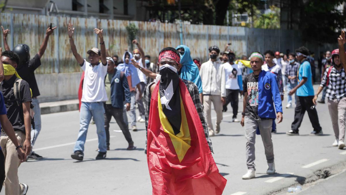 Demo Tunjangan Mobil DPR di Timor Leste Berujung Ricuh, 4 Orang Luka