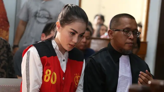 [Bintang] Jennifer Dunn