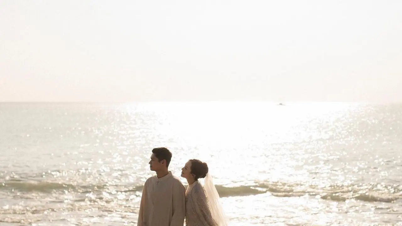 8 Potret Prewedding Beby Tsabina dan Kekasih, Tampil Bak Puteri Kerajaan