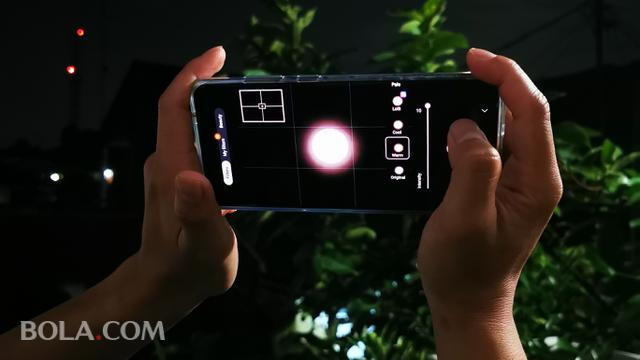 Ilustrasi memotret bulan dengan kamera Samsung Galaxy S20 Ultra