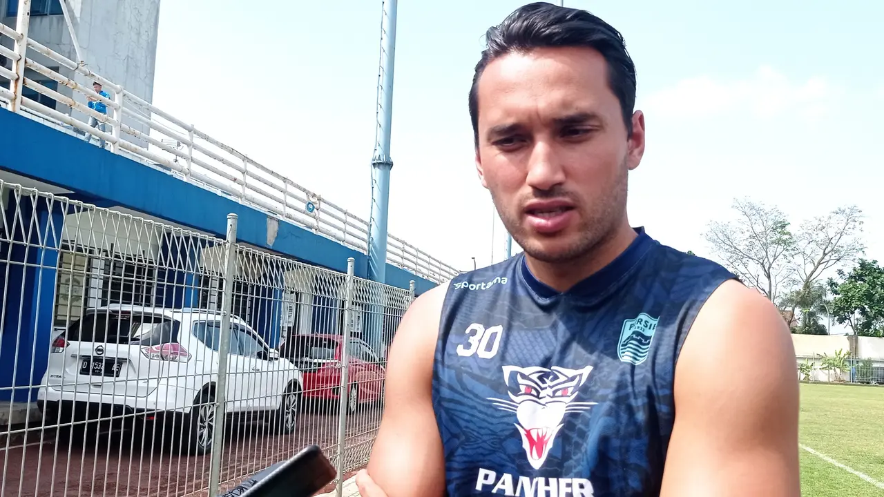 Ezra Walian - Persib Bandung