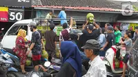 Saat ini, pembelian gas elpiji subsidi 3 kilogram harus dilakukan langsung ke pangkalan resmi. (Liputan6.com/Herman Zakharia)