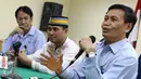 Dirjen HAM Kemenkumham, Mualimin Abdi meminta maaf terkait kasus gugatannya kepada pemilik laundry, di Jakarta, Senin (10/10). Menurut Mualimin, kasus antara dirinya dan pemilik Fresh Laundry Imam Budi Muakmar sudah tuntas.  (Liputan6.com/Helmi Afandi)