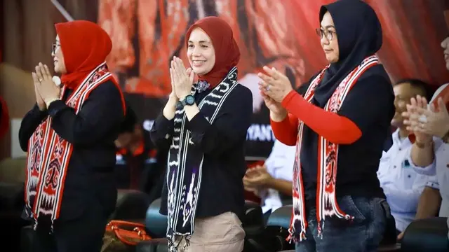 Istri calon presiden nomor urut tiga Ganjar Pranowo, Siti Atikoh