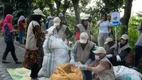 Penanggulangan sampah plastik di Surabaya. (Dok. UNDP)