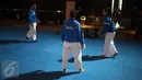 Peserta berlatih sebelum bertanding dalam Kejuaraan Dunia Shotokan Karate-do International Federation (SKIF) di Jiexpo Kemayoran, Jakarta, Minggu (28/8). Kejuaraan Dunia Karate SKIF ini merupakan yang ke-12 kalinya diadakan. (Liputan6.com/Faizal Fanani)