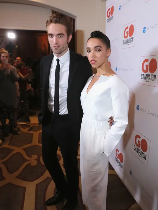 Sempat beredar kabar bahwa, Robert Pattinson tidak menghadiri acara penghargaan karena disitulah Kristen Stewart berada. (AFP/Bintang.com)