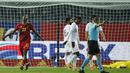 Pemain Belgia, Michy Batshuayi merayakan gol keduanya ke gawang Swiss dalam pertandingan uji coba Internasional di Stadion King Power, Belgia, Kamis (12/11/2020) dini hari WIB. Belgia mengalahkan Swiss 2-1. (AP Photo/Francisco Seco).