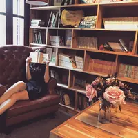 Tips mudah berburu diskon dan promo agar koleksi buku impian bisa didapat dengan harga lebih hemat. (Foto: Pexels/Pixabay)