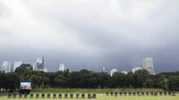 Suasana persiapan di Stadion Panahan, Jakarta, Kamis (8/2/2018). Lokasi ini akan menjadi salah satu venue pelaksanaan Asian Games 2018. (Bola.com/Vitalis Yogi Trisna)