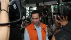 Selasa (19/8/14), KPK memeriksa Tubagus Chaeri Wardana alias Wawan, Jakarta. (Liputan6.com/Herman Zakharia)