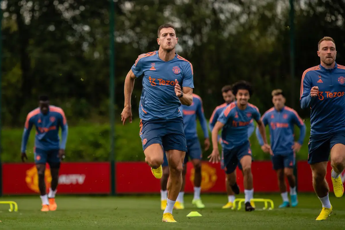 Foto: Senyum Sumringah Pemain MU di Sesi Latihan Jelang Laga Perdana Liga Inggris 2022 / 2023, Ada Cristiano Ronaldo