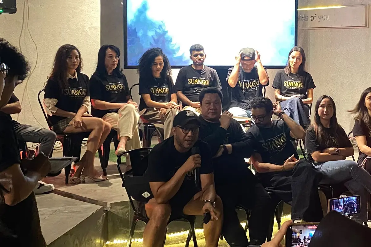Bona Pascal berbicara dalam konferensi pers film Suanggi di Jakarta, Rabu (15/7/2026). (Liputan6.com/Nola Vemiliana)