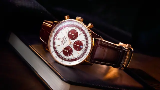 Breitling Luncurkan Jam Tangan dengan Sentuhan Elegan Lanskap Indonesia, Hanya Tersedia 25 Buah di Dunia