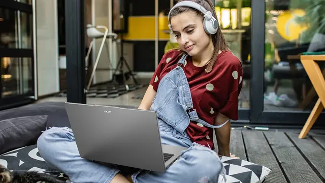 Acer Swift Go 14 (Acer)