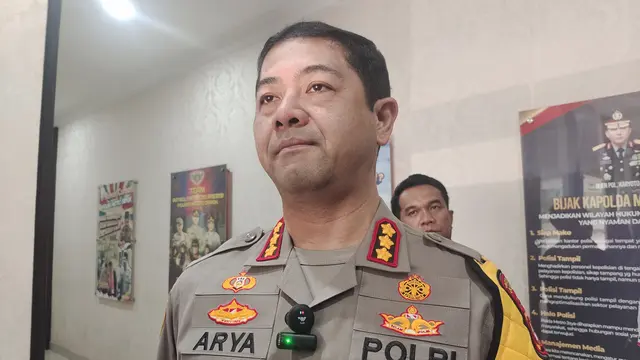 Kapolres Metro Depok, Kombes Arya Perdana memberikan penjelasan terkait dugaan pencabulan anggota DPRD Kota Depok.