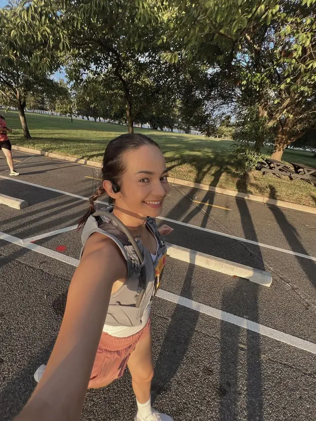 Enzy Storia ikut half marathon di Washington DC (Instagram/enzystoria)