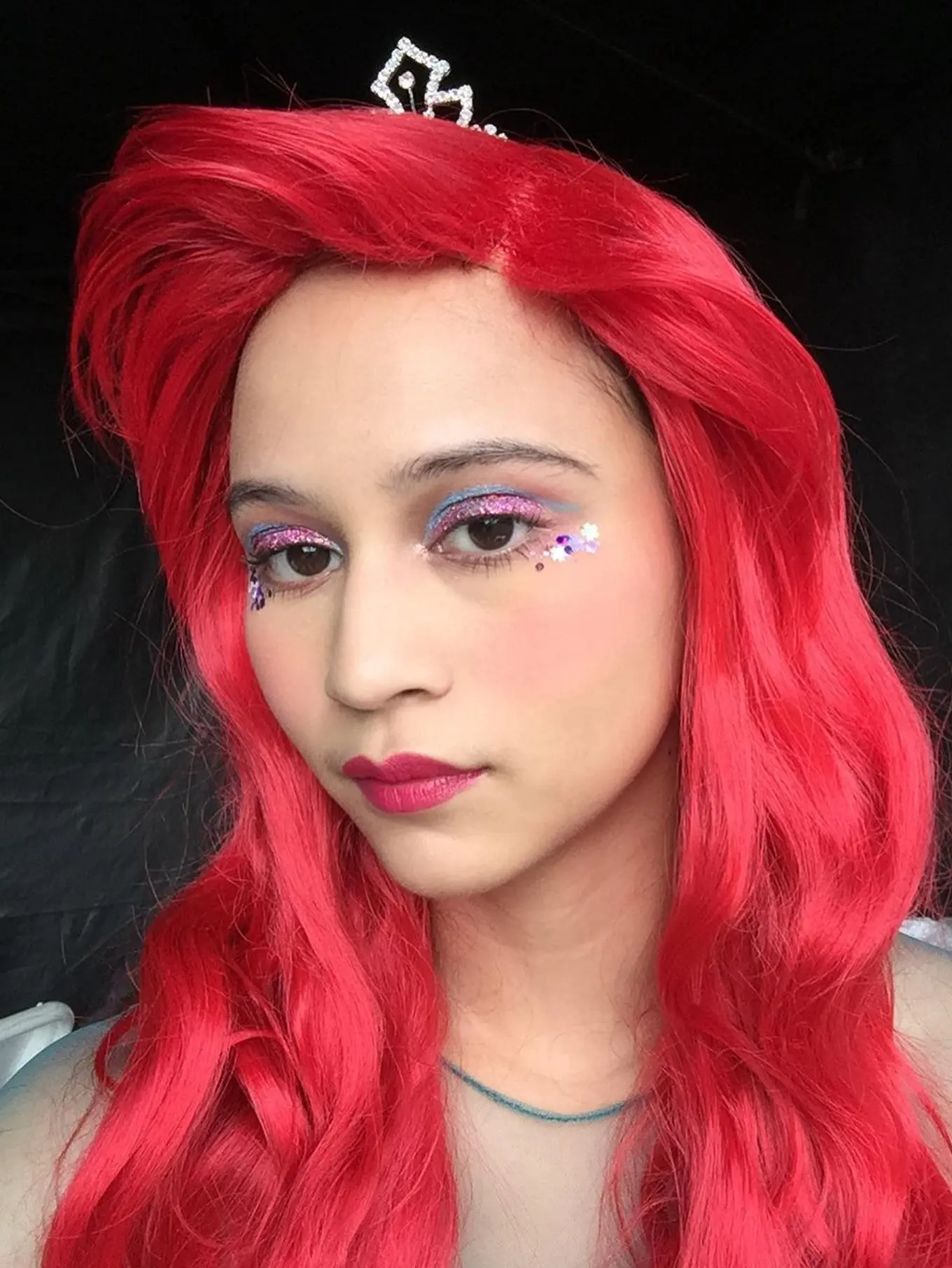 Lebih Dekat Mengenal Lutesha, Si Duyung Senja Lulusan Sastra Belanda