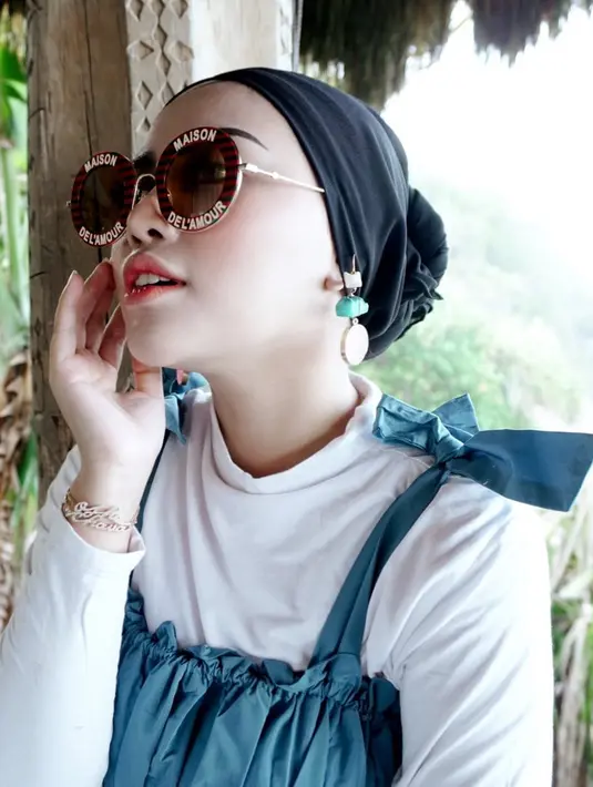 (Instagram/rachelvennya)