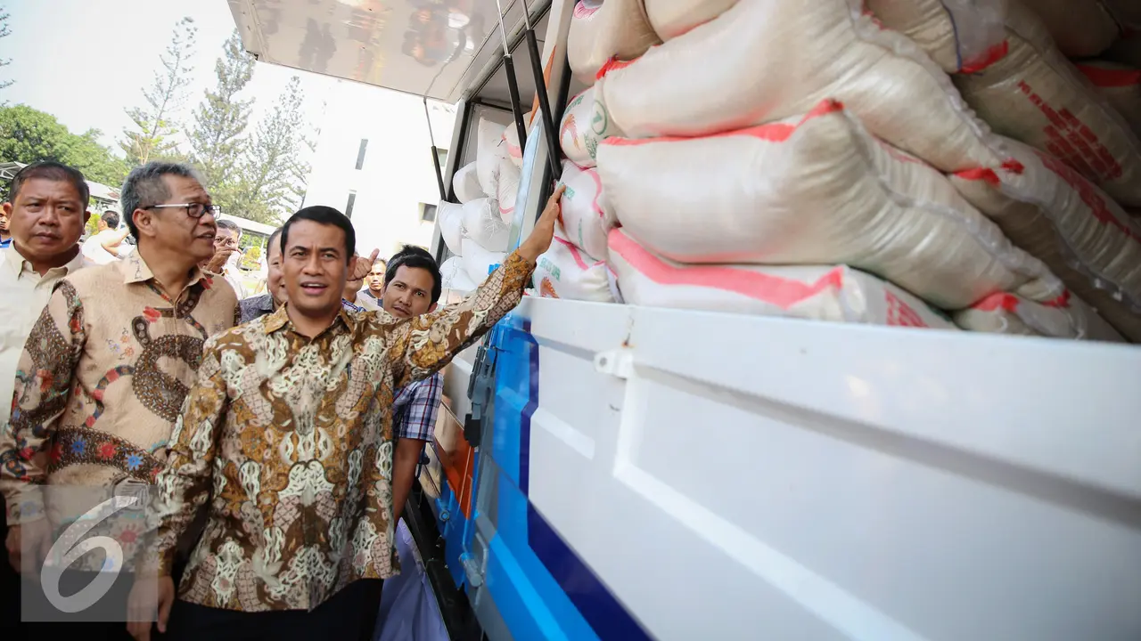 20150922-Pasar-Murah-Jakarta-Amran-Sulaiman